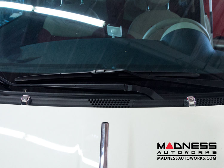 FIAT 500 Windshield Wiper Sprayer Chrome Trim Kit 500 MADNESS Auto